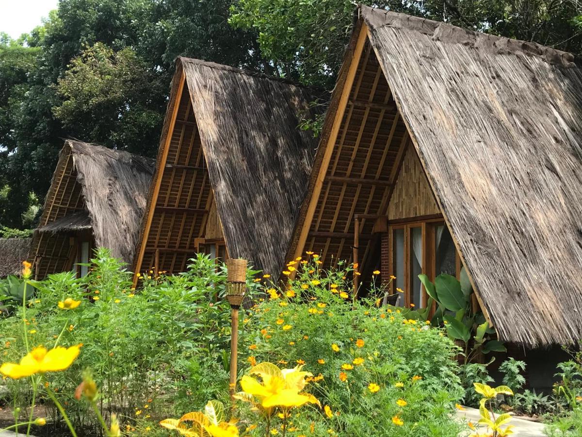 Lagoona Beach Bungalows - Eco Stay Pangandaran Exterior photo