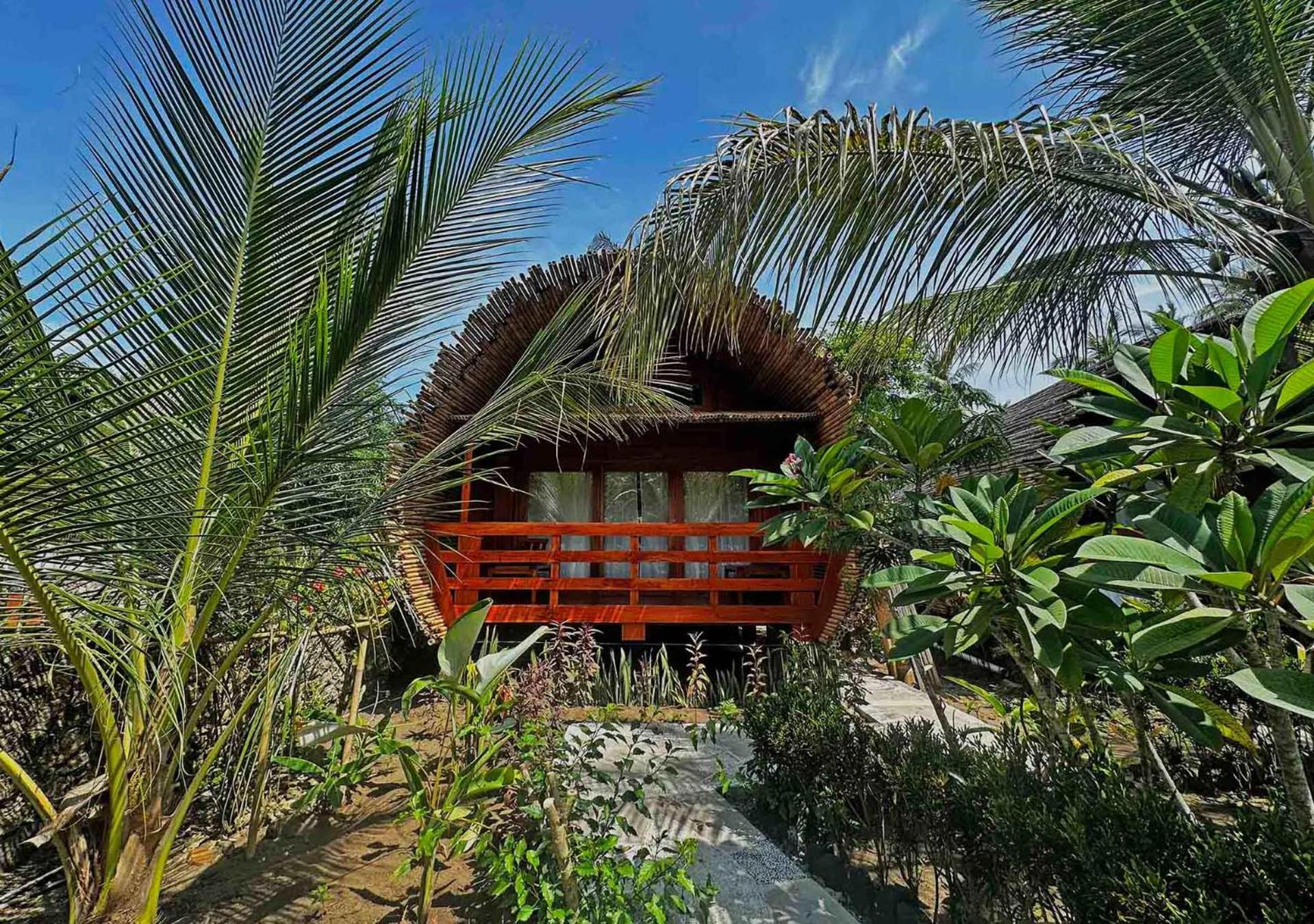 Lagoona Beach Bungalows - Eco Stay Pangandaran Exterior photo